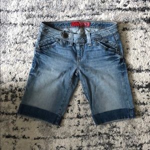 Guess Jeans Shorts, Size 27.